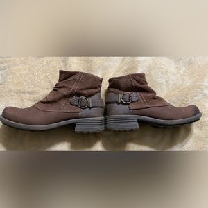 Earth Origins Women’s Booties Size 7